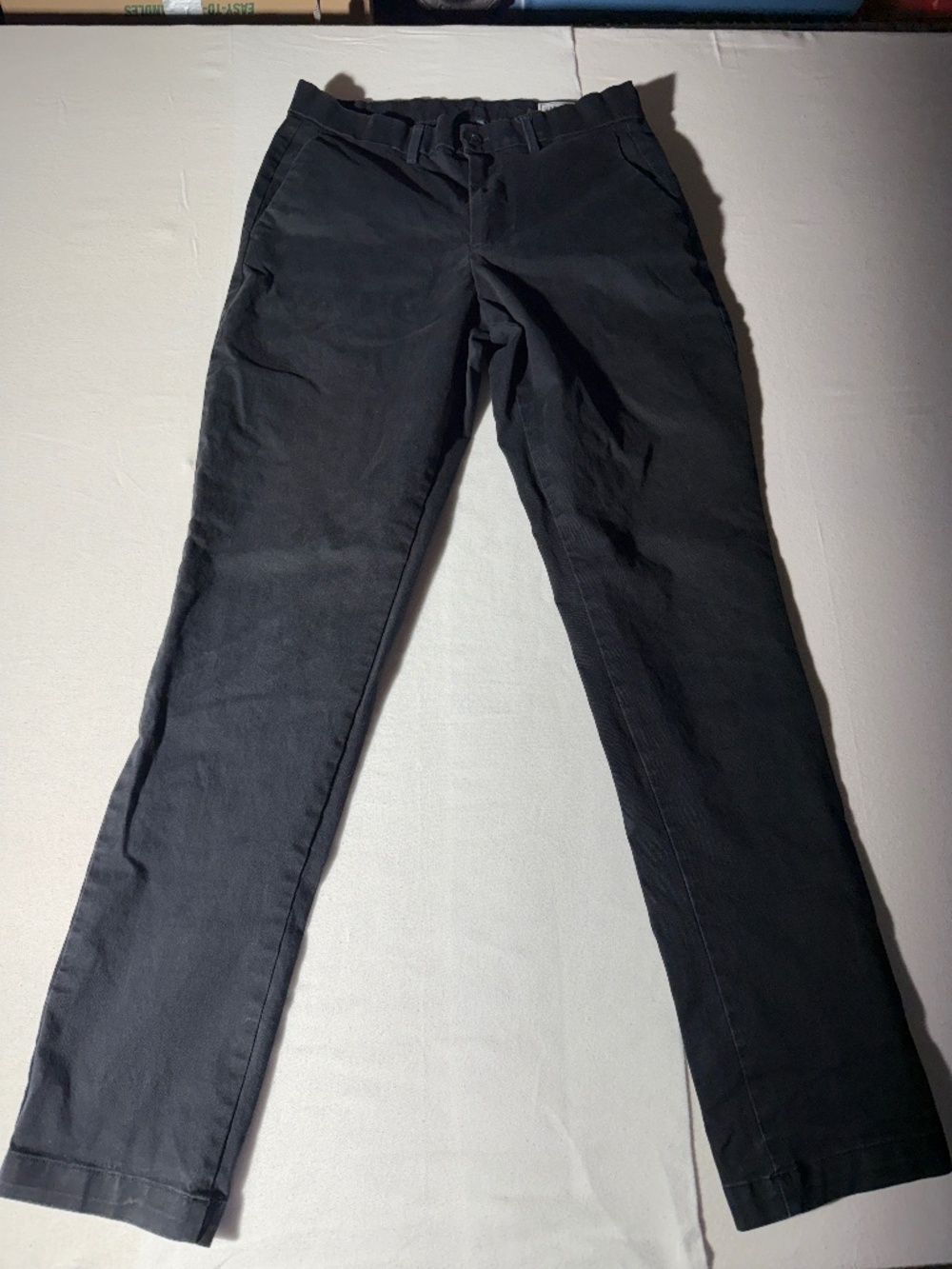 GAP Men’s Slim Black Chino Pants 30x32 Stretch Flat Front